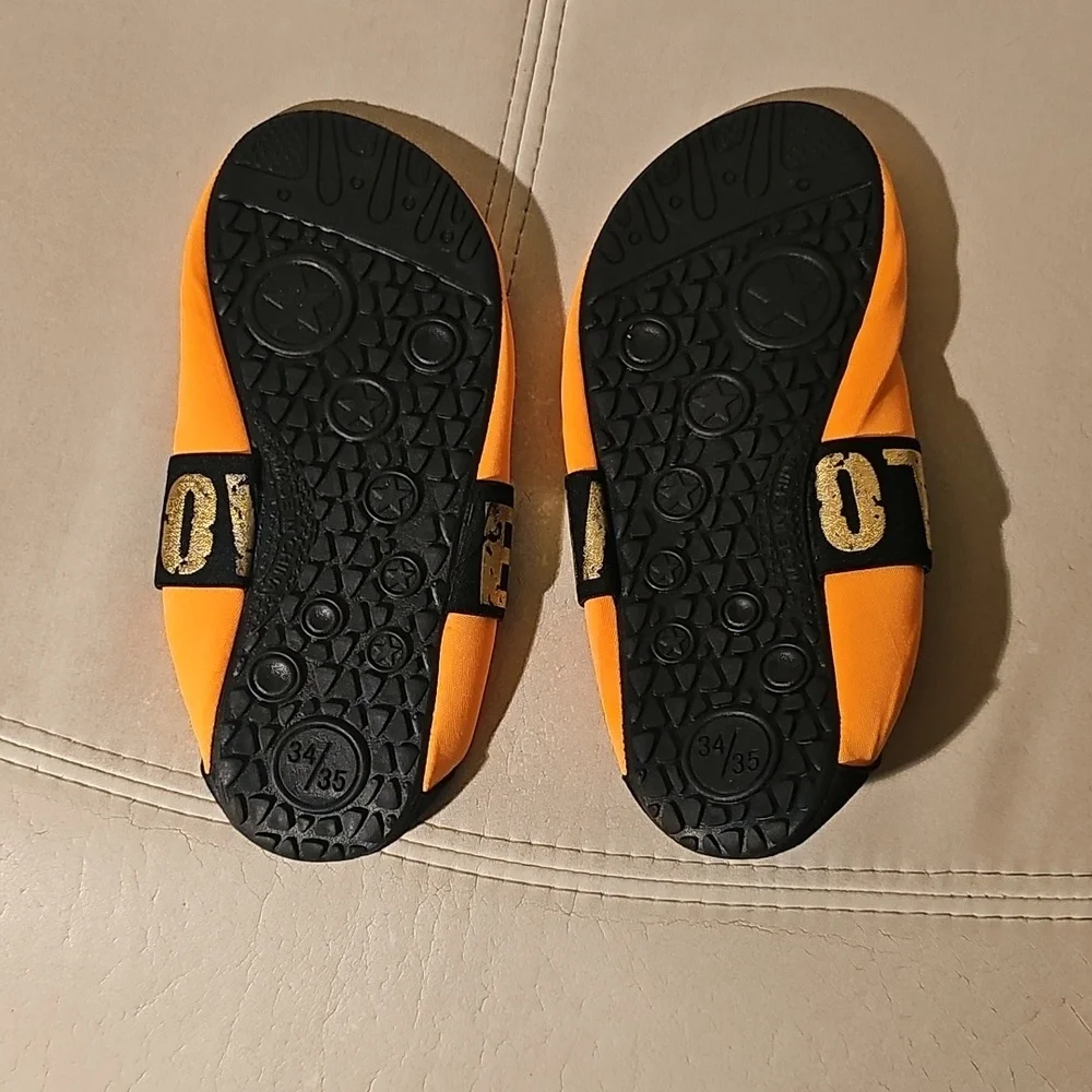 Kids Orange and Black Water Shoes - NWOT